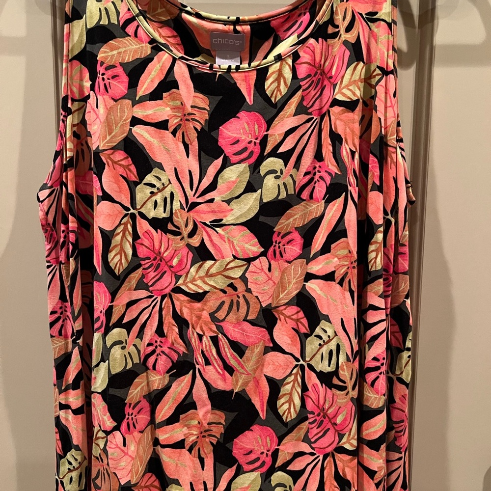 Chico's Bold Leaf Print Sleeveless Top